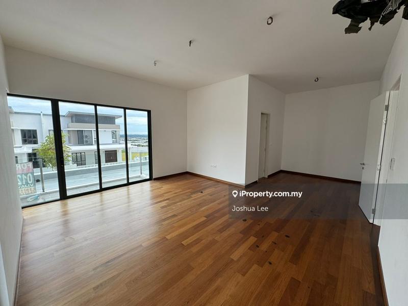 Semi-Detached House for Sale in Bandar Sri Sendayan, Negeri Sembilan by Joshua Lee - iProperty.com.my