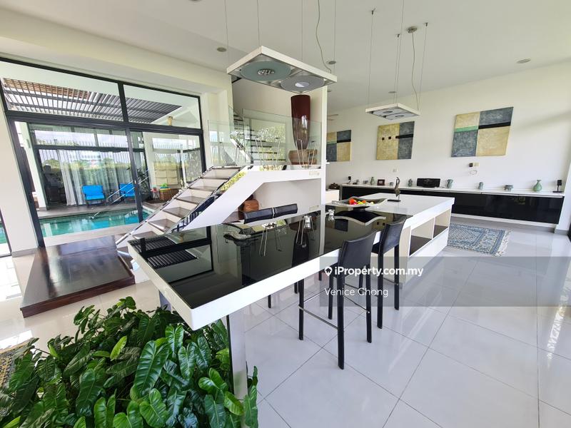 Bungalow House for Sale in Mines Resort City, Seri Kembangan by Venice Chong - iProperty.com.my
