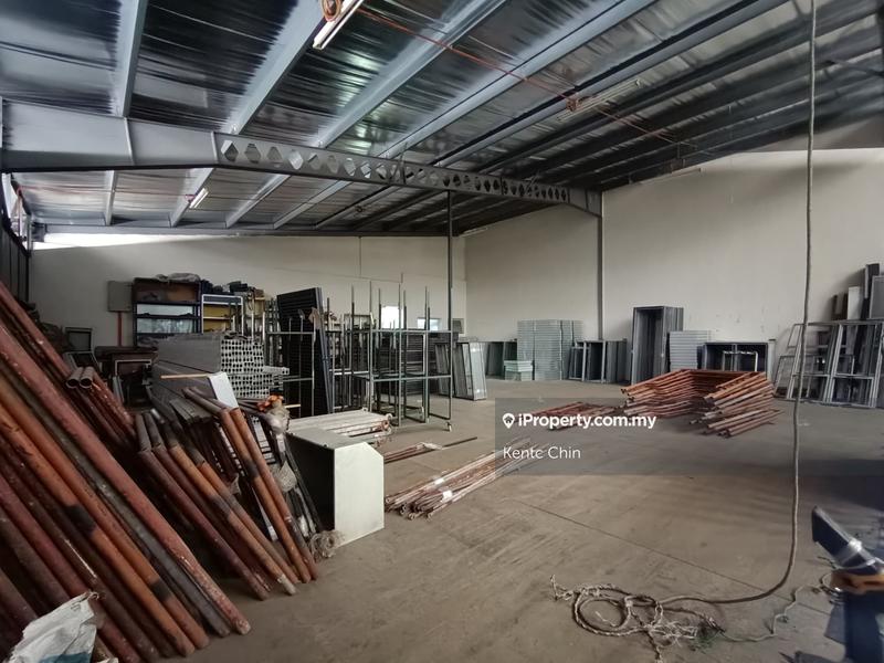 Semi-D Factory for Sale in Hi-Tech Industrial Park, Semenyih by Kentc Chin - iProperty.com.my