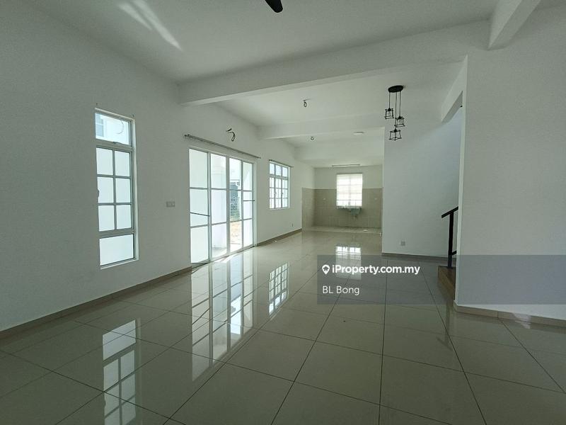 Bungalow House for Sale in Taman Anjung Gapam, Bemban by BL Bong - iProperty.com.my