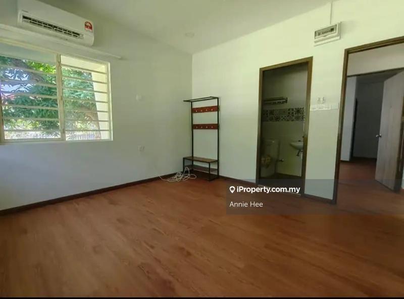 Bungalow House for Rent in Tanjung Aru, Kota Kinabalu by Annie Hee - iProperty.com.my