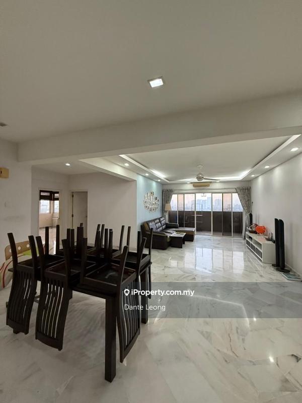 For Rent - Riviera III