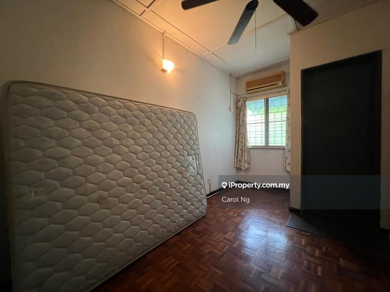 Rumah Teres 2-Tingkat untuk Dijual di Bandar Country Homes, Rawang oleh Carol Ng - iProperty.com.my