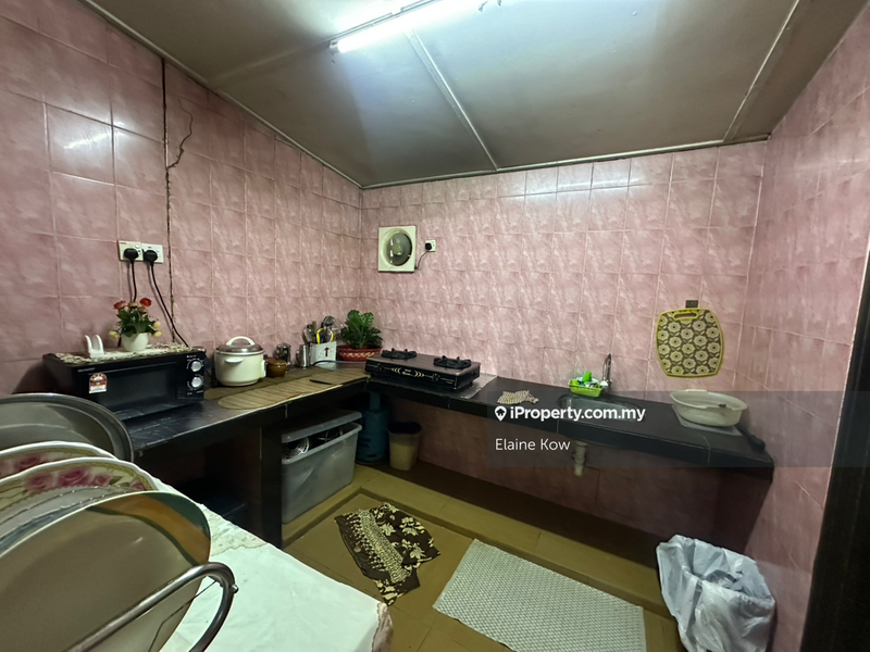 Rumah Teres 1-Tingkat untuk Dijual di Seksyen 14, Petaling Jaya oleh Elaine Kow - iProperty.com.my