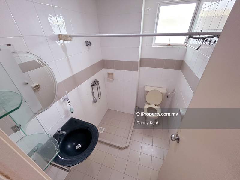 Kondominium untuk Dijual di Klebang 8 oleh Danny Kuah - iProperty.com.my