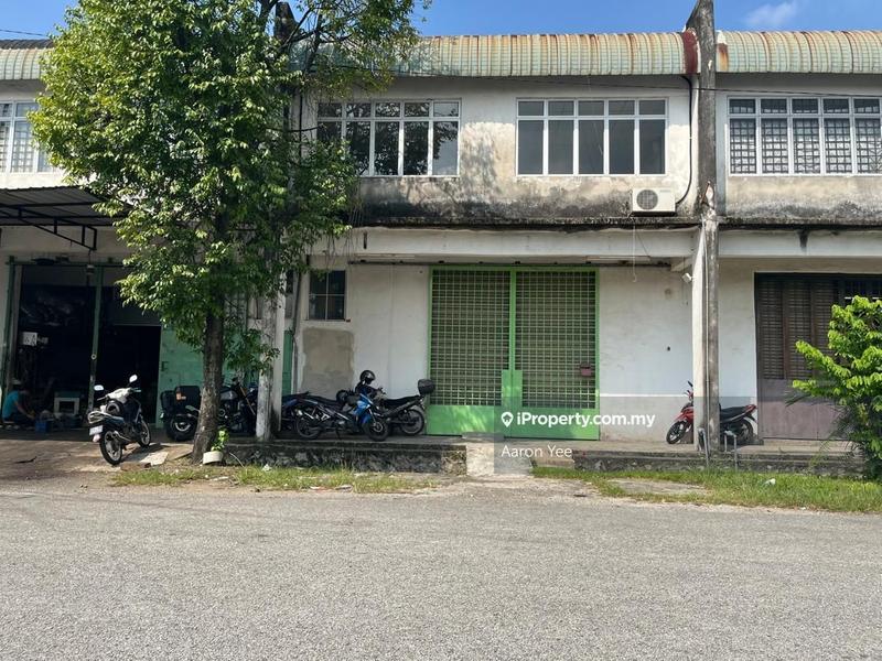 Kilang Teres untuk Dijual di Taman Taming Jaya, Balakong oleh Aaron Yee - iProperty.com.my