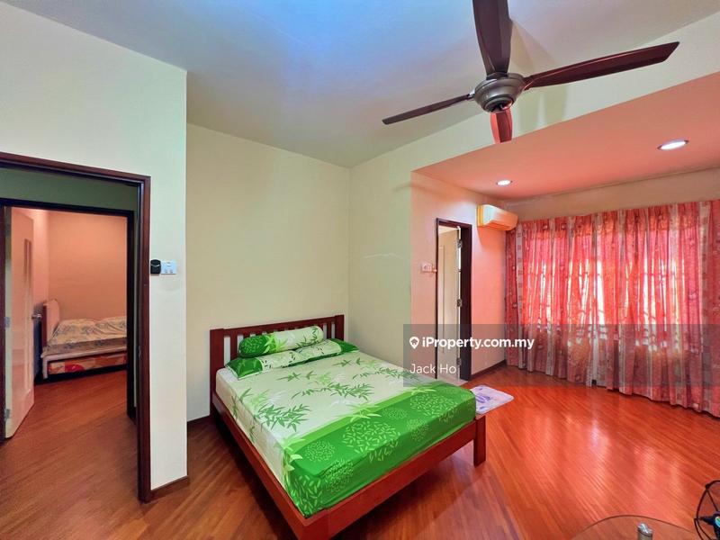Rumah Berkembar untuk Dijual di UEP Subang Jaya, Subang Jaya oleh Jack Ho - iProperty.com.my