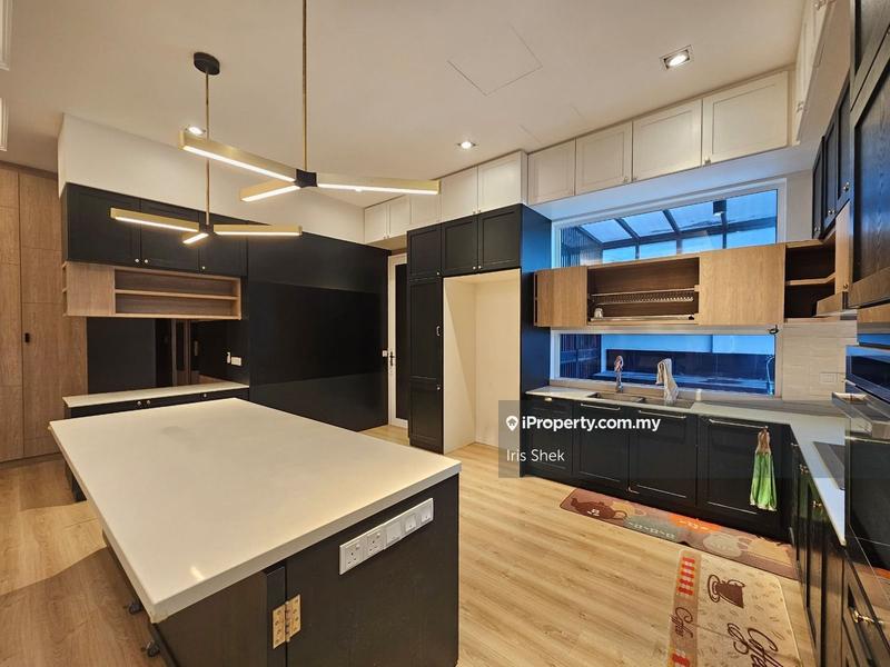 Bungalow House for Sale in Kota Kemuning, Shah Alam by Iris Shek - iProperty.com.my