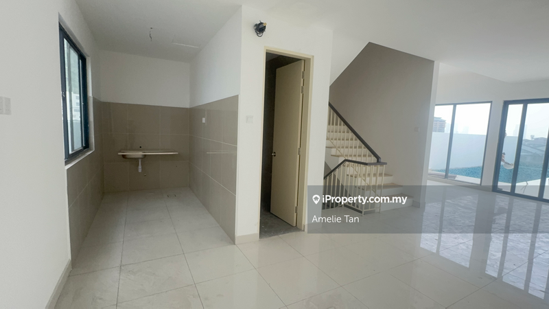 3.5-storey Terraced House for Sale in Empire Residence, Petaling Jaya by Amelie Tan - iProperty.com.my