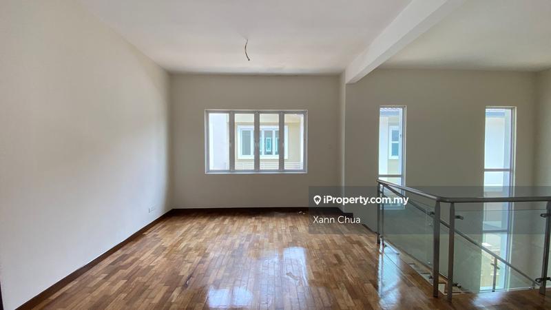 Banglo untuk Dijual di Taman Equine, Seri Kembangan oleh Xann Chua - iProperty.com.my