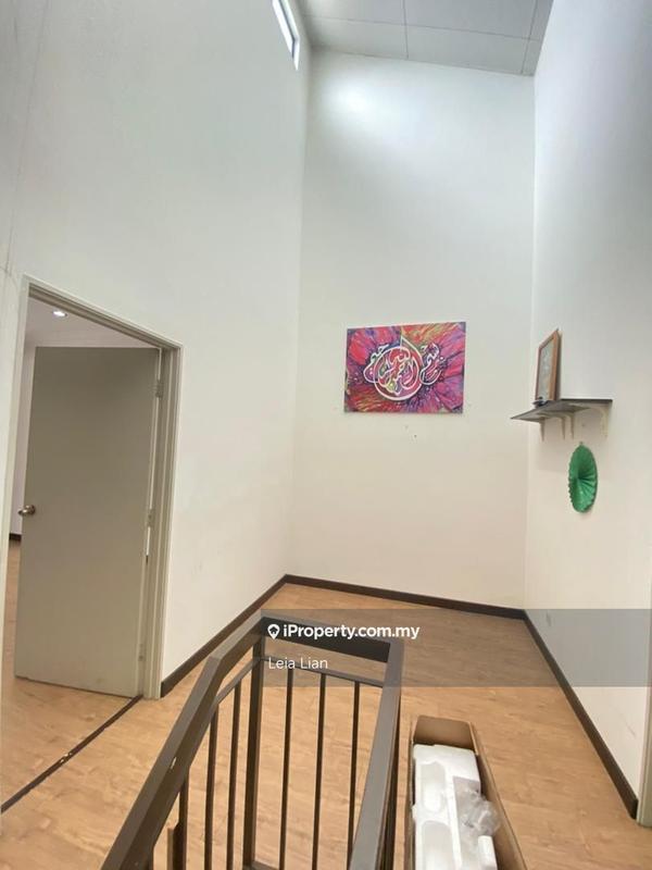 Rumah Berangkai 2 Tingkat untuk Dijual di Bandar Saujana Putra, Tanjong Duabelas oleh Leia Lian - iProperty.com.my