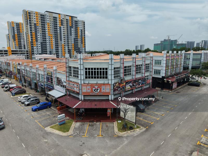 Shop / Office untuk Dijual di Taman Cahaya Alam, Shah Alam oleh Alvin Lee - iProperty.com.my