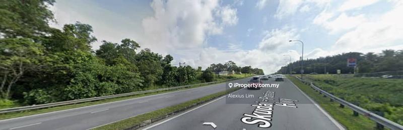 For Sale - 2.75 Acre Agriculture Land @ Kangkar Pulai, Skudai (Beside Mainroad)