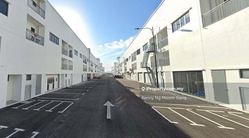 Shop-Office for Sale in eu0q7, Puncak Alam by Kenny Ng Moom Siang - iProperty.com.my