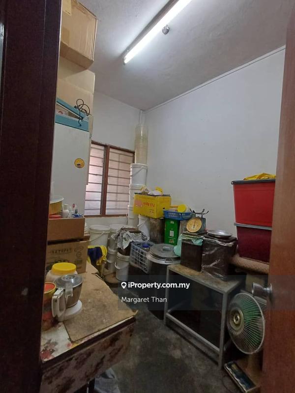 Rumah Teres untuk Dijual di Damansara Jaya, Petaling Jaya oleh Margaret Than - iProperty.com.my