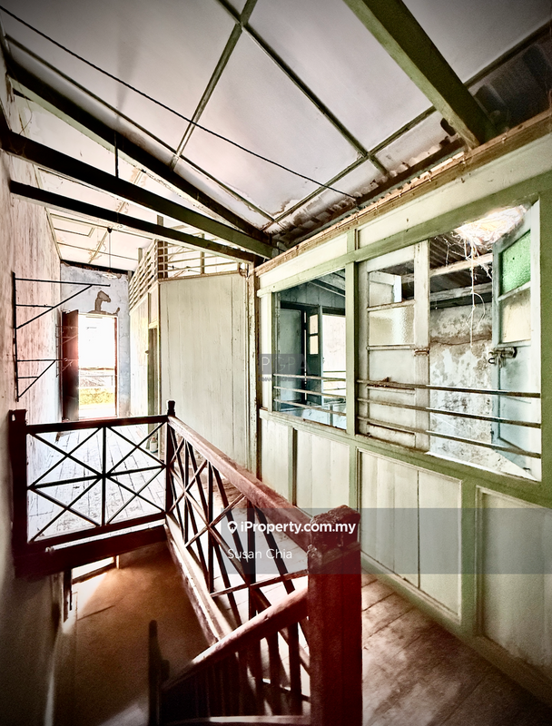 Shop-Office for Sale in Toh Aka Lane, George Town by Susan Chia - iProperty.com.my