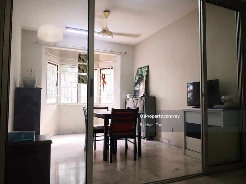 For Sale - Aman Puri Apartment