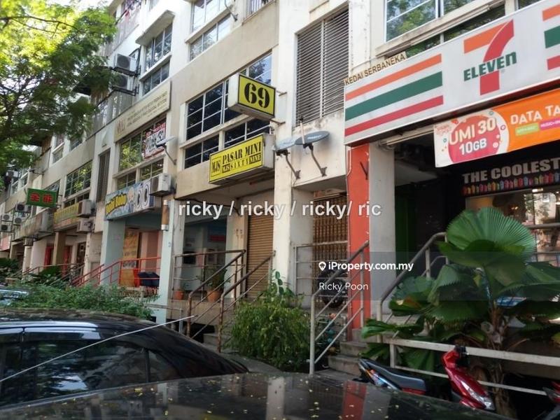 For Sale - Plaza Suria