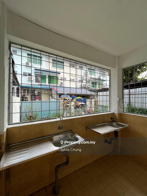 2.5-storey Terraced House for Sale in Taman Grand Millennium, Kota Kinabalu by Sylvia Chung - iProperty.com.my