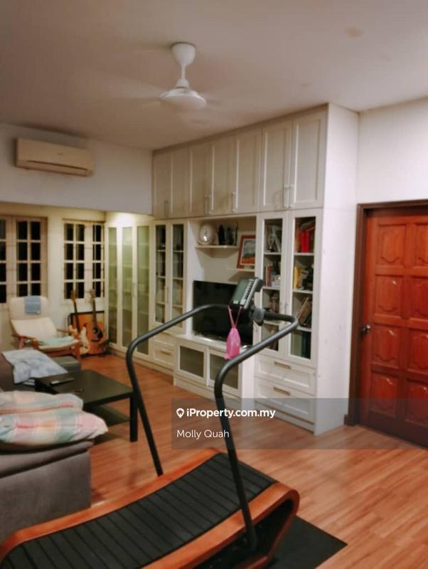 Bungalow House for Sale in SS2, Petaling Jaya by Molly Quah - iProperty.com.my