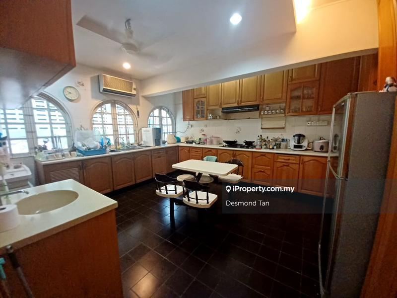 Bungalow House for Sale in SS2, Petaling Jaya by Desmond Tan - iProperty.com.my