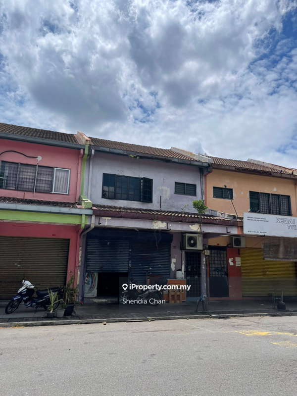 For Sale - TTDI Jaya 1.5 storey main road frontage shop office
