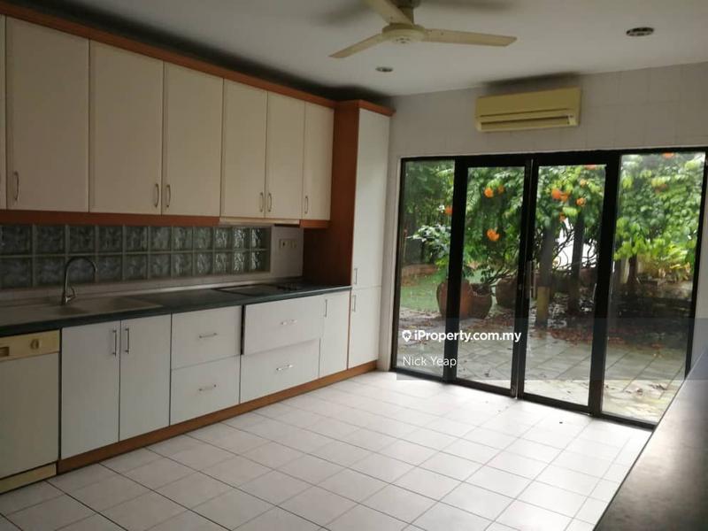 Banglo untuk Dijual di KLCC, KL City Centre oleh Nick Yeap - iProperty.com.my