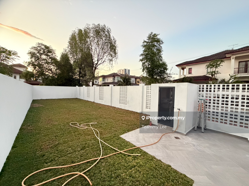 Rumah Berkembar untuk Dijual di Taman Ikhlas, Bandar Sungai Long oleh Teammy Lee - iProperty.com.my