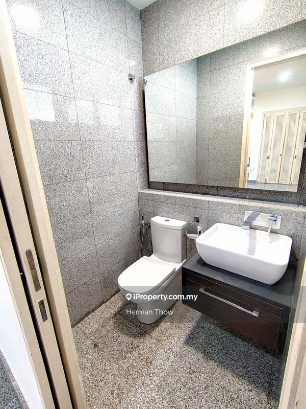 Service Residence for Sale in Isola by Herman Thow - iProperty.com.my