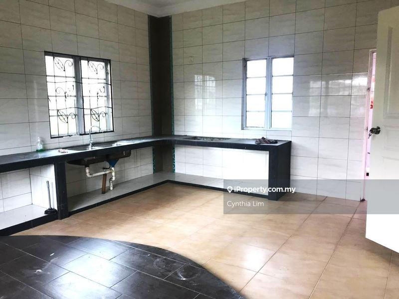 Rumah Berkembar untuk Dijual di Kuching, Sarawak oleh Cynthia Lim - iProperty.com.my