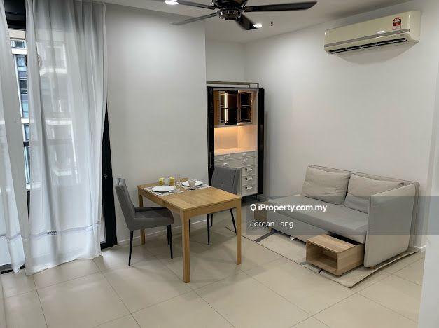 For Rent - Arcoris SOHO