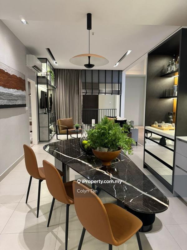 For Sale - SWNK Houze @ BBCC