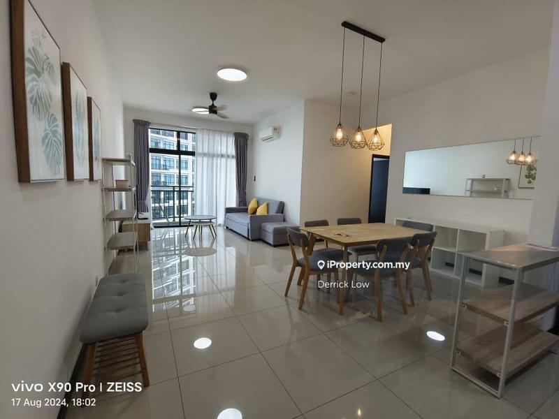 For Rent - Molek Regency