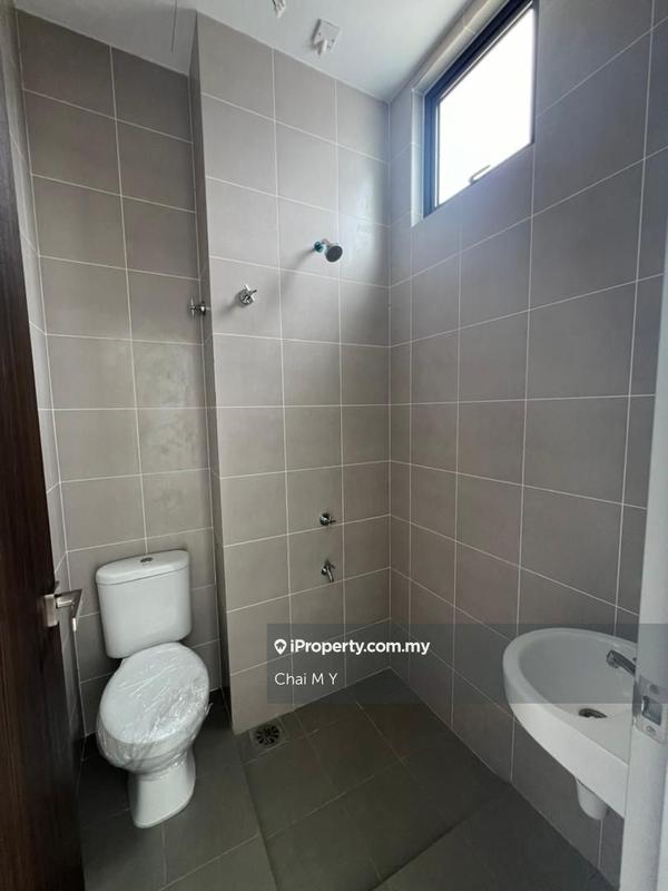 Rumah Berangkai 2 Tingkat untuk Dijual di Bandar Kinrara Seksyen 8, Bandar Kinrara oleh Chai M Y - iProperty.com.my