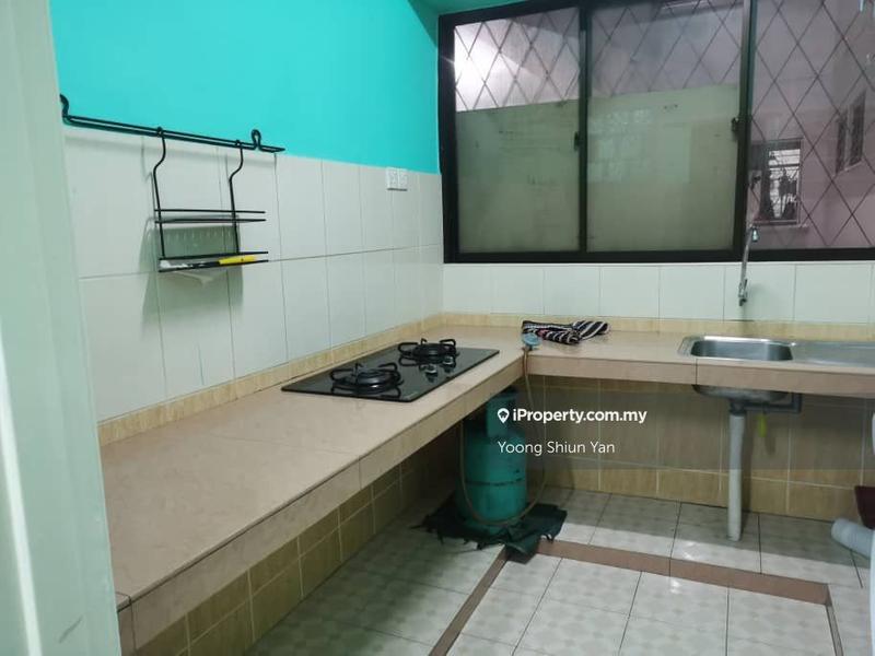 For Sale - Kelana Puteri