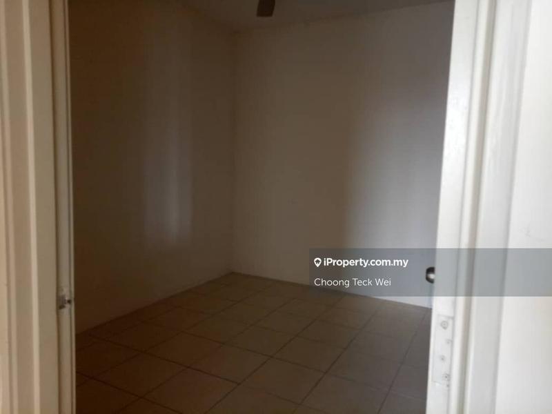 Condominium for Sale in Platinum Lake PV 13 by Choong Teck Wei - iProperty.com.my