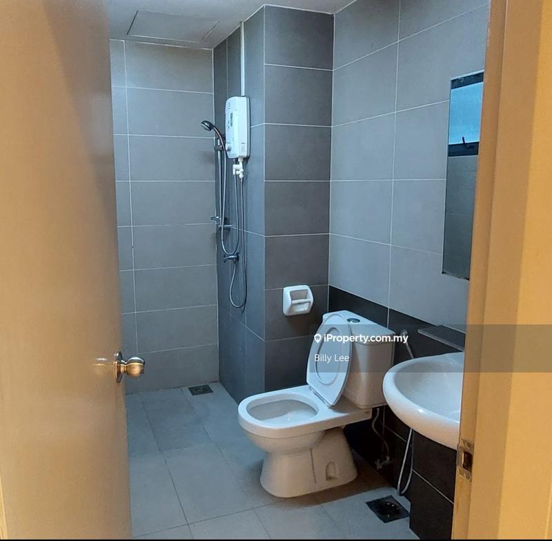 Service Residence for Sale in Suria Residence by Billy Lee - iProperty.com.my