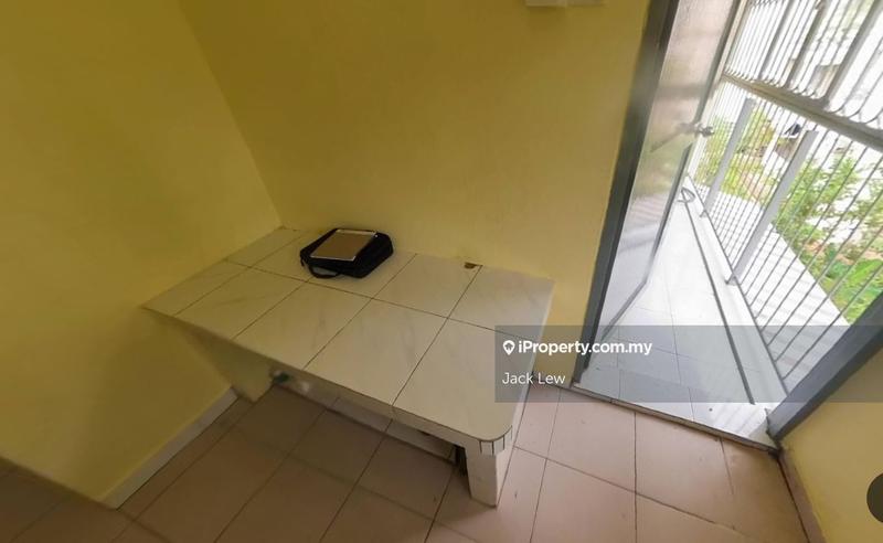 Rumah Pangsa untuk Dijual di Seksyen 4 Wangsa Maju Flat oleh Jack Lew - iProperty.com.my