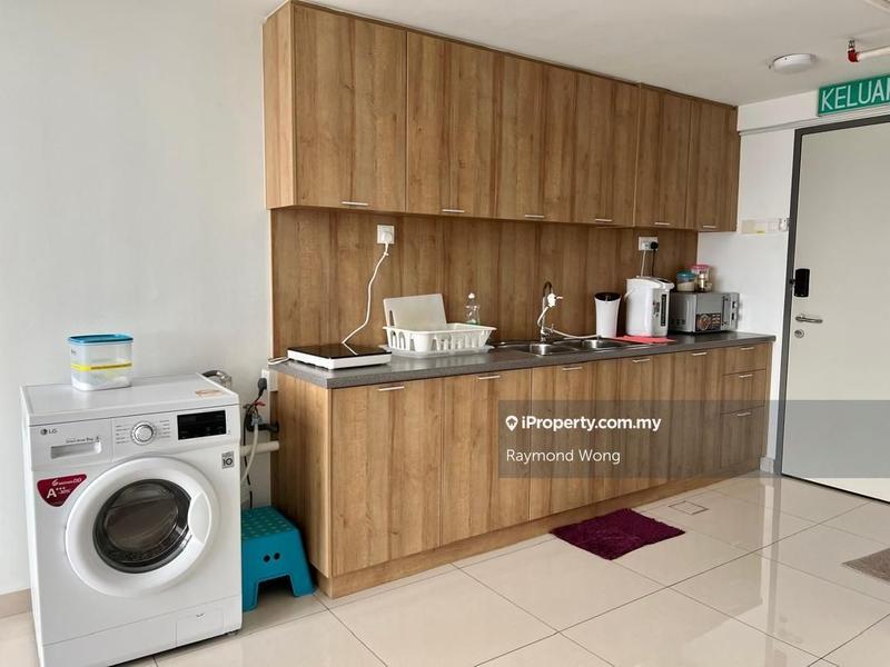 Kediaman Servis untuk Dijual di Pinnacle Petaling Jaya oleh Raymond Wong - iProperty.com.my