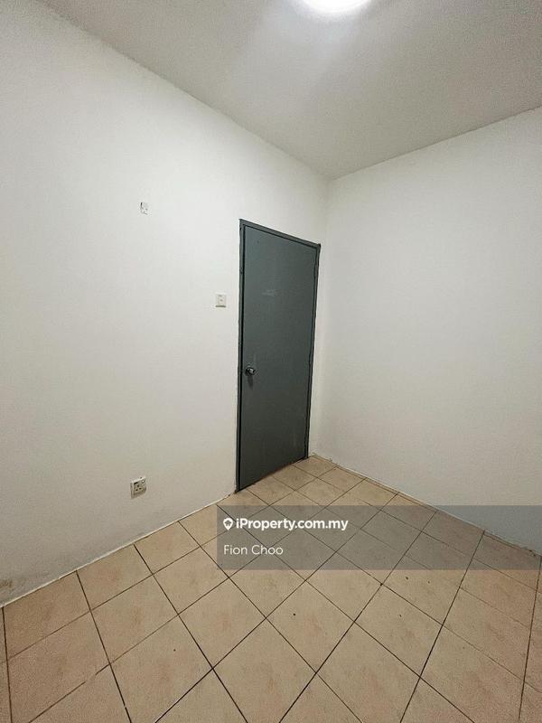 For Sale - Kinrara Putri