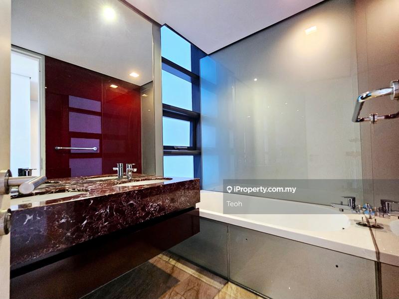 For Rent - Condominium @ The Troika