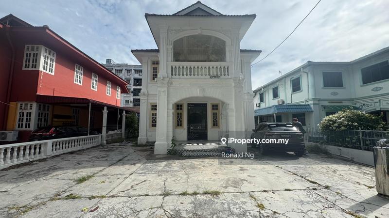 For Rent - 2 Storey Commercial Bungalow Kelawai Gurney