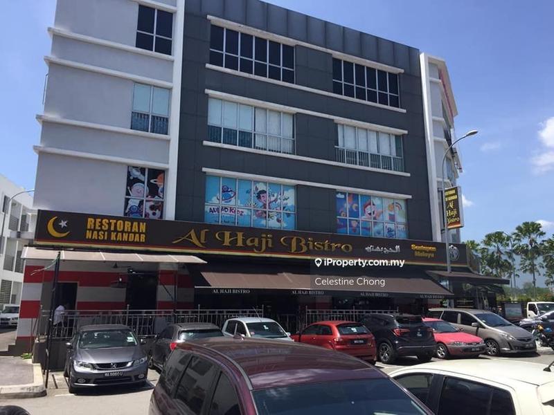 For Sale - Bangi Kajang Bandar Puteri Bangi Corner Shop for SALE ROI 5.14%