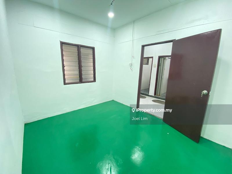 Rumah Berangkai 1 Tingkat untuk Dijual di Kawasan 11, Kampung Idaman, Pelabuhan Klang oleh Joel Lim - iProperty.com.my