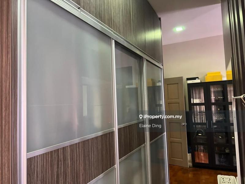 Banglo untuk Dijual di Saujana Villa, Kajang oleh Elaine Ding - iProperty.com.my