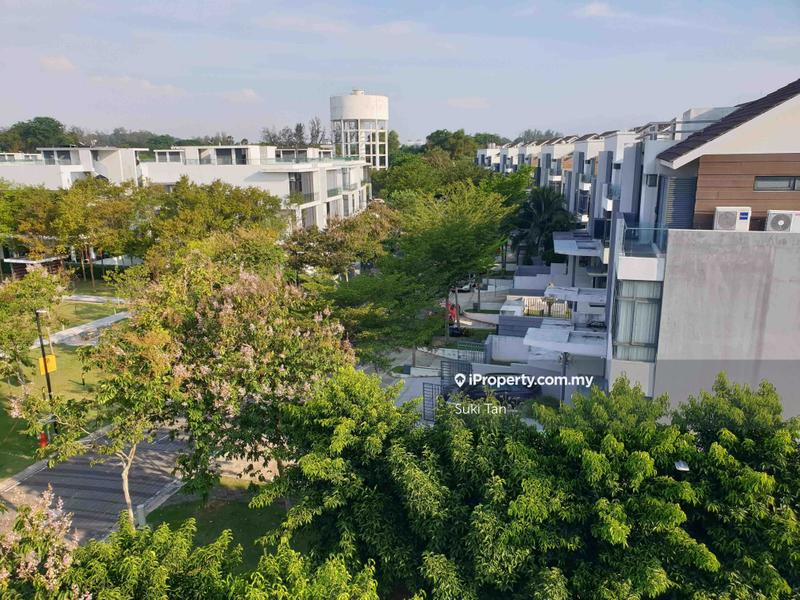 Semi-Detached House for Sale in Lake Fields, Sungai Besi by Suki Tan - iProperty.com.my