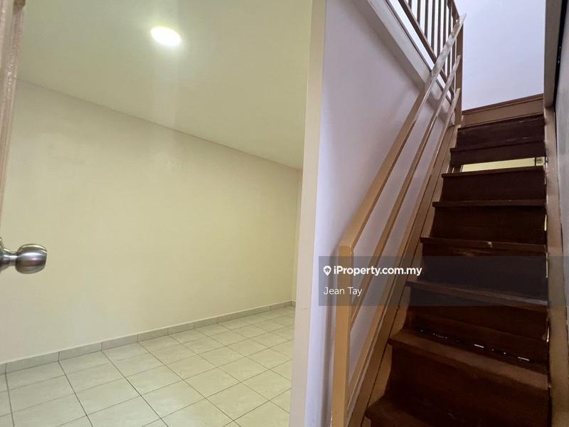 Rumah Berangkai 1.5 Tingkat untuk Dijual di Taman Saujana Indah, Bukit Katil oleh Jean Tay - iProperty.com.my
