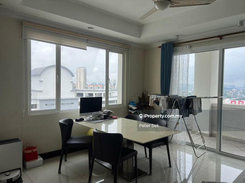 Condominium for Sale in Flora Murni by Peter Sek - Living Room - iProperty.com.my