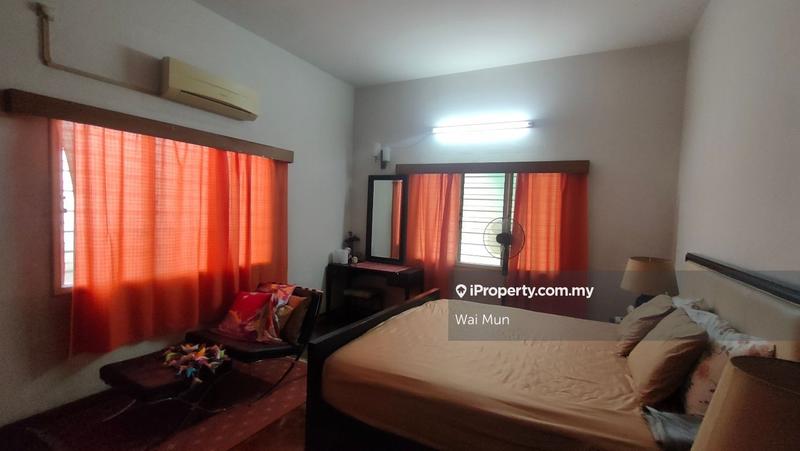 Bungalow House for Sale in Taman Million, Jalan Ipoh by Wai Mun - iProperty.com.my