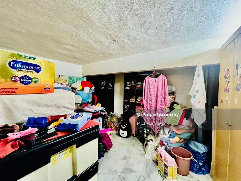 Rumah Berangkai 2.5 Tingkat untuk Dijual di Taman Bukit Permai, Ampang oleh Michelle Siow - iProperty.com.my